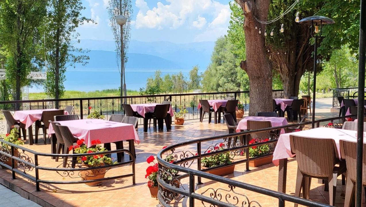 Mayberry Lake - Villa Medijapark بريتور المظهر الخارجي الصورة